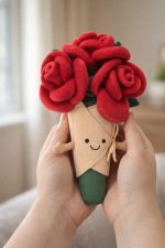 RED ROSE BOUQUET PLUSH TOY
